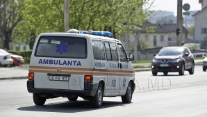 Mesele copioase de Paşte, povară pentru sănătate! Sute de moldoveni au solicitat ajutorul medicilor