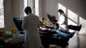 Amenzi de MILIOANE DE LEI pentru șase firme care nu au furnizat medicamente spitalelor 