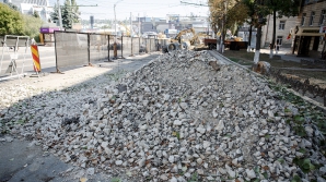 CONDIŢIA CREDITORILOR: Tarifele la apă în Chişinău TREBUIE majorate pentru a debloca finanţarea