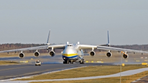 Cel mai mare avion construit vreodată a plecat într-o misiune istorică. Ce încărcătură transportă