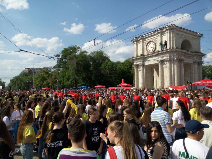 Eveniment sportiv în centrul Capitalei! În Piaţa Marii Adunări Naţionale s-a desfăşurat "Olympic Fest" (FOTO)