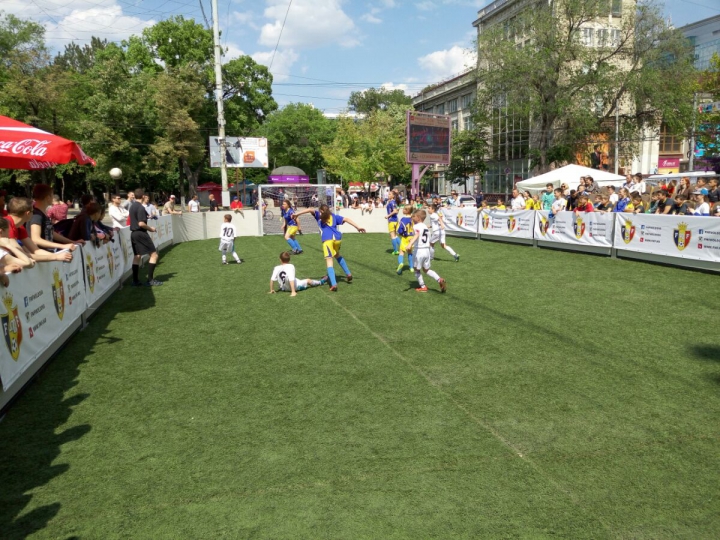 Eveniment sportiv în centrul Capitalei! În Piaţa Marii Adunări Naţionale s-a desfăşurat "Olympic Fest" (FOTO)