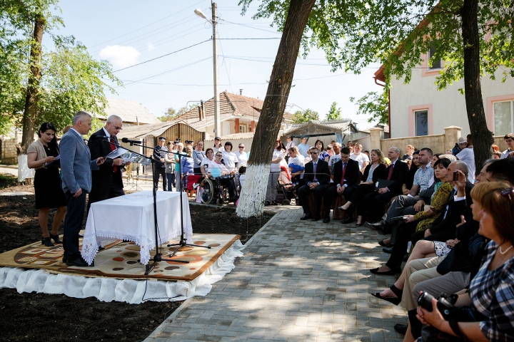 Eveniment emoționant! La Grătiești a fost inaugurat un centru pentru copiii cu dizabilități (FOTOREPORT)