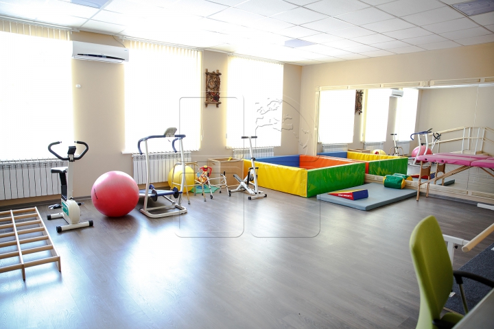 Eveniment emoționant! La Grătiești a fost inaugurat un centru pentru copiii cu dizabilități (FOTOREPORT)