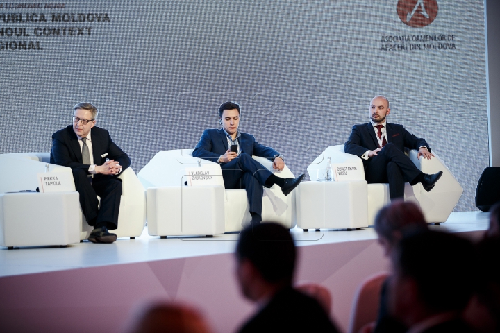 Cel mai important eveniment economic al anului. Cum s-a văzut Forumul ”Moldova în noul context regional” (FOTOREPORT)