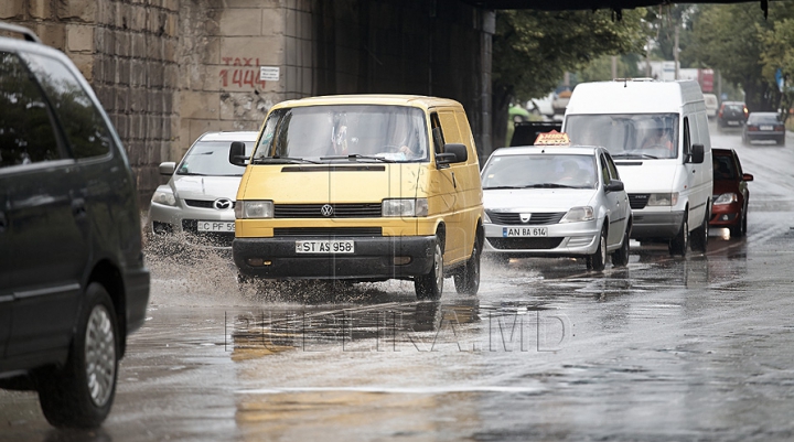 Serviciul Hidrometeorologic de Stat a prelungit Codul Galben de VREME REA