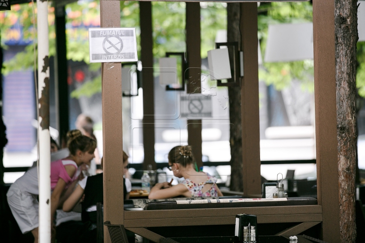 AMENZI USTURĂTOARE pentru cei care vor fuma de astăzi în spațiile publice