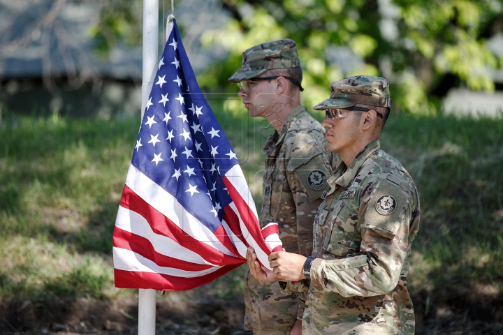 DRAGON PIONEER 2016. Cum arată tehnica adusă de militarii americani în Moldova (FOTOREPORT)