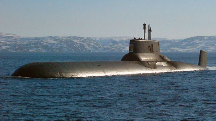 Cu numai 670 de euro, un chinez și-a construit un SUBMARIN (VIDEO)