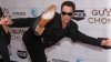ÎNTR-O FORMĂ DE INVIDIAT! Legendarul Van Damme pălmuieşte cu picioarele la 55 de ani (VIDEO)