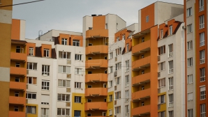 Creditele ipotecare, tot mai solicitate. Explicațiile experților și părerile moldovenilor 