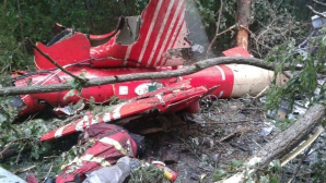 Autorităţile române nu ştiu încă care este cauza prăbuşirii elicopterului SMURD în Cantemir