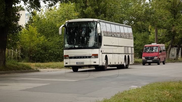 REVOLTĂROR! Motivul pentru care o adolescentă a fost dată afară din autobuz chiar de şofer