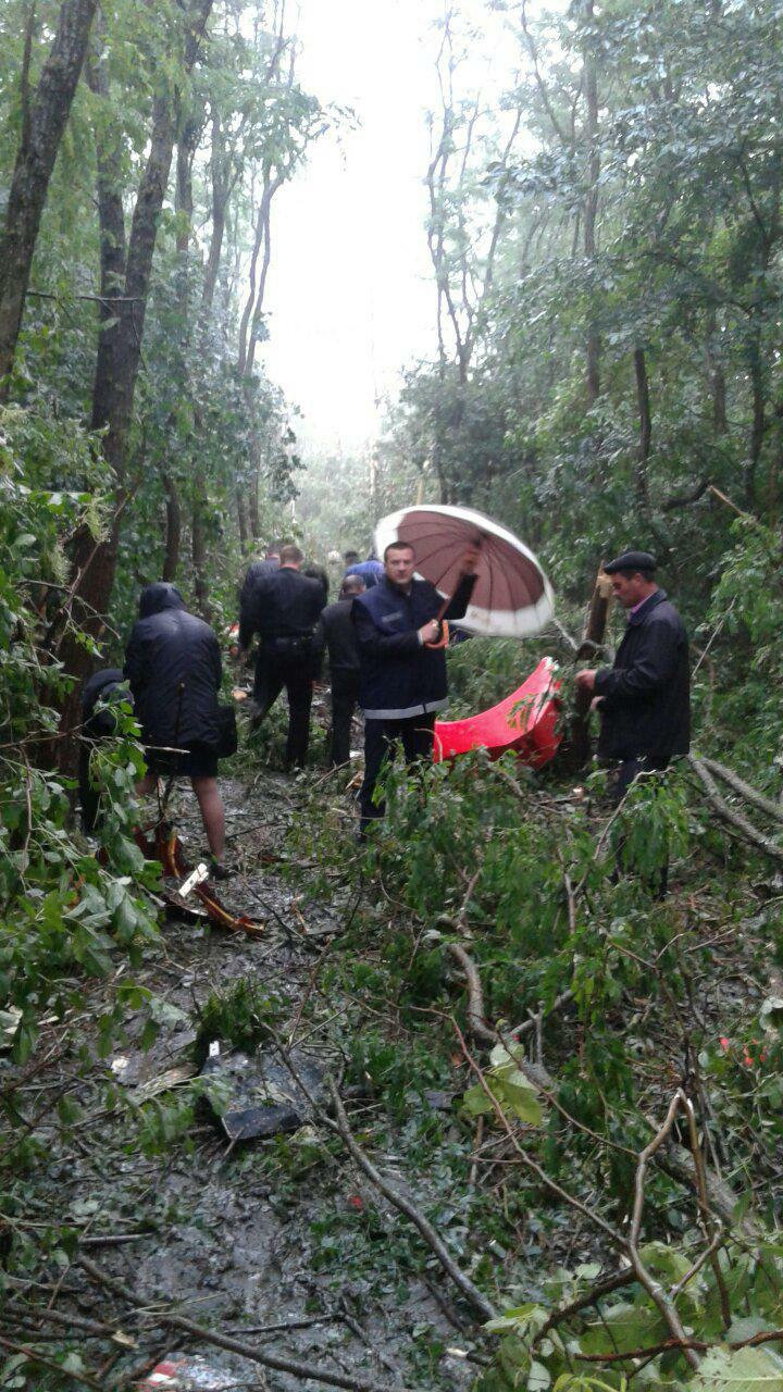 EXCLUSIV! PRIMELE IMAGINI de la locul în care s-a prăbușit elicopterul SMURD