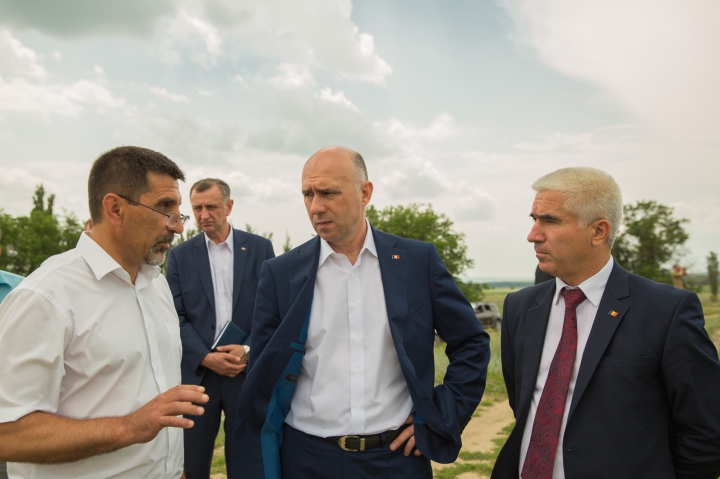 Pavel Filip a verificat care este starea digului de protecţie împotriva inundaţiilor de la Dubăsari