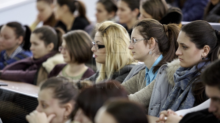 Burse de studii, oferite de Germania, pentru moldoveni. Cine poate participa şi de ce acte e nevoie