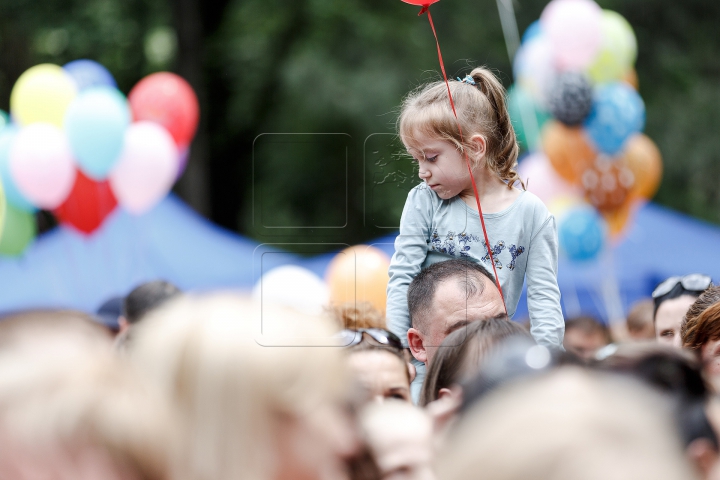 O ZI DE NEUITAT: Micii locuitori ai Capitalei au avut parte de mai multe surprize