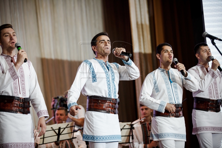 Ziua Naţională a Portului Popular, sărbătorită în Capitală (FOTOREPORT)