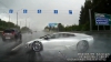 ACCIDENT DE MILIOANE! Lamborghini făcut ţăndări pe timp de ploaie (VIDEO SPECTACULOS)