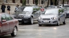 Caz INEDIT în Capitală! Ce s-au încumetat să fure doi hoți dintr-o mașină (VIDEO)