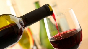 STUDIU: Ce efect are consumul de alcool asupra sănătăţii
