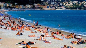 Un bărbat a strigat "Allah Akbar" şi "Vă voi ucide pe toţi" pe o plajă din Franţa. Ce a urmat