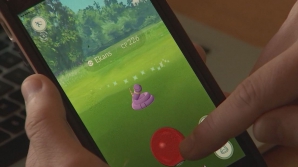 Trei lei pentru un kilometru! Tarifele pentru a prinde un Pokemon fără să faci nimic (FOTO)