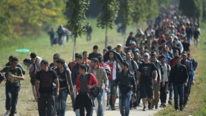 PREMIERĂ! Germania stabilește REGULI pentru integrarea refugiaților