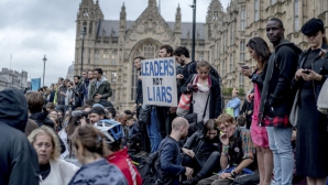 PROTEST DE AMPLOARE la Londra! Mii de oameni au manifestat împotriva Brexitului