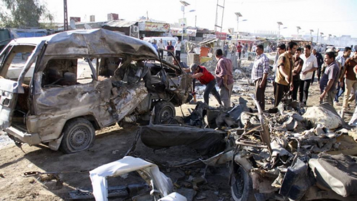 Atentat cu mașină-capcană la 80 de kilometri de Bagdad, soldat cu cel puțin 14 morți