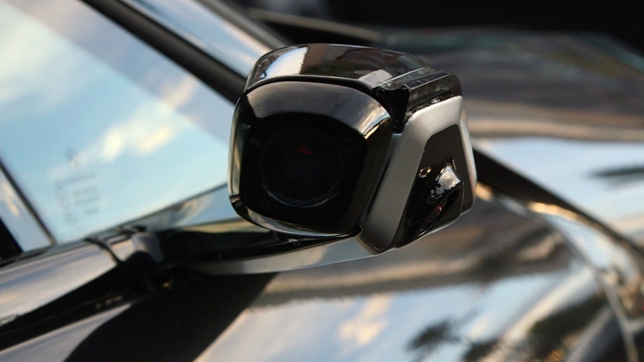 PRIMA ŢARĂ DIN LUME care aprobă folosirea camerele video în locul oglinzilor laterale