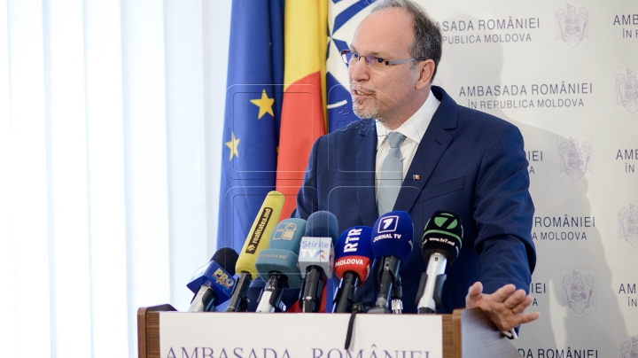 Noul ambasador român la Chişinău: România va fi un model de integrare europeană pentru Moldova (FOTO)