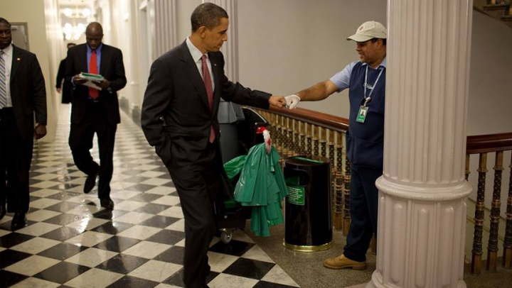 Colecție unică de fotografii cu cel mai puternic om al planetei. Ce a surprins fotograful lui Obama