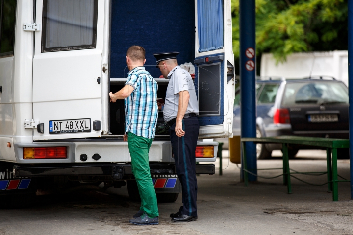 Coridor Verde la patru posturi vamale. Declaraţiile lui Pavel Filip şi ale lui Vitalie Vrabie (FOTOREPORT)