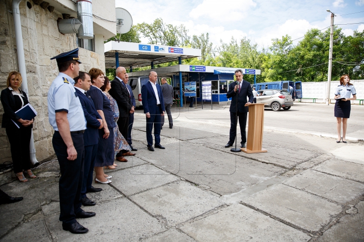 Coridor Verde la patru posturi vamale. Declaraţiile lui Pavel Filip şi ale lui Vitalie Vrabie (FOTOREPORT)