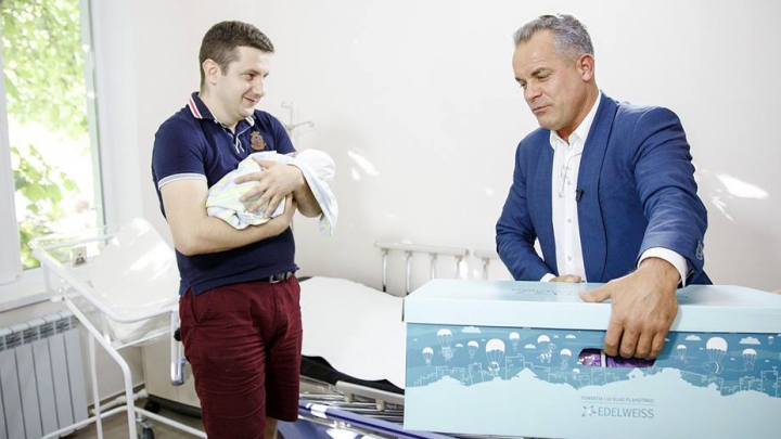 Vlad Plahotniuc a vizitat Institutul Mamei și Copilului: Vrem să contribuim la bucuria familiilor (FOTO)