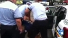 NO COMMENT: Cum a fost pedepsită o femeie care a trecut pe roşu la Unirii (VIDEO)