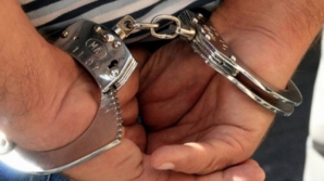 Doi moldoveni, REȚINUȚI la Moscova. Bărbații, fiind ÎNARMAȚI, au spart mai multe locuințe (Video)