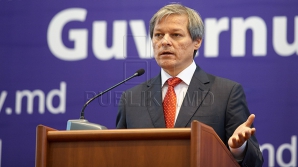 Dacian Cioloş: Comisia Europeană va începe demersurile pentru redeschiderea finanţării Moldovei