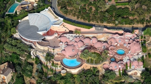 Cea mai scumpă vilă din lume! Cum arată și cât costă construcția de pe malul Mediteranei (VIDEO)