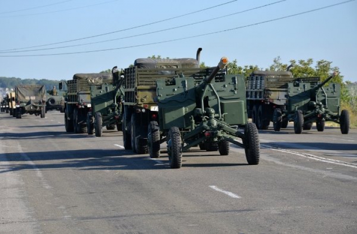 Armata Naţională se pregăteşte intens pentru parada militară de Ziua Independenţei (FOTO/VIDEO)