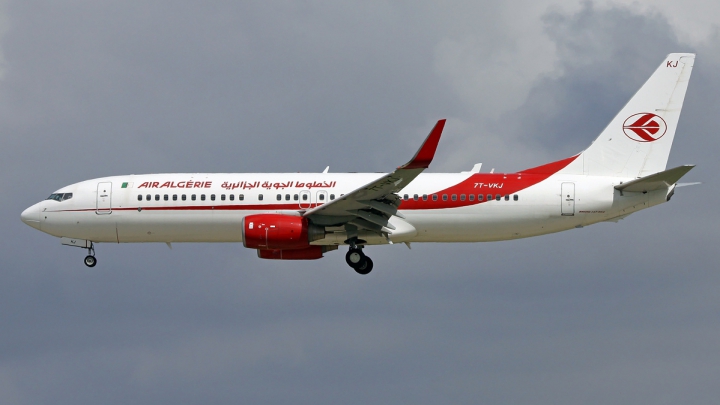 Avionul de pasageri al companiei Air Algerie, dispărut de pe radar, a reuşit să aterizeze