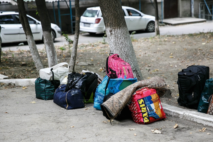 Studenții revin în Capitală. CE CONDIȚII îi așteaptă pe studenți în cămine (FOTOREPORT)