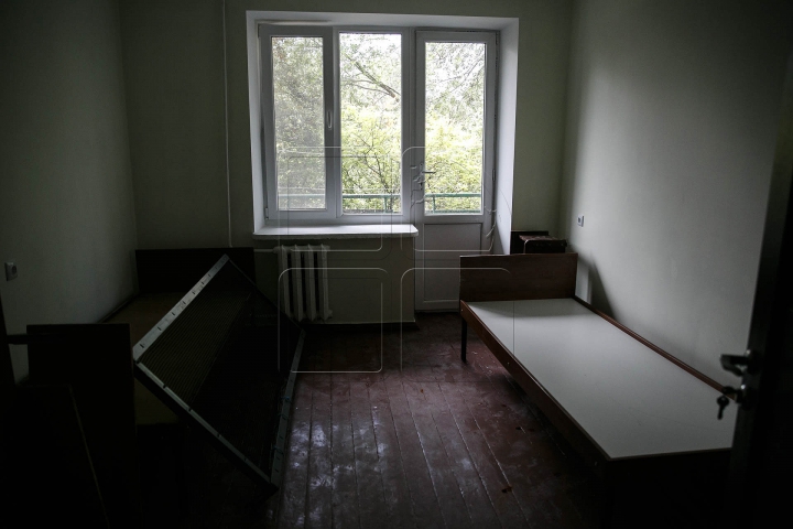 Studenții revin în Capitală. CE CONDIȚII îi așteaptă pe studenți în cămine (FOTOREPORT)