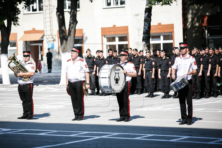 Eveniment FASTUOS! Paradă şi muzică de fanfară de ziua veteranilor militari (FOTOREPORT)