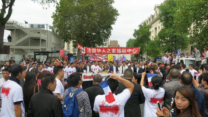 Comunitatea asiatică a protestat în Paris împotriva agresiunilor cu caracter rasist 