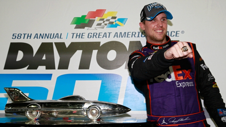 SURPRINZĂTOR! Denny Hamlin a câştigat etapa cu numărul XXII a sezonului din NASCAR