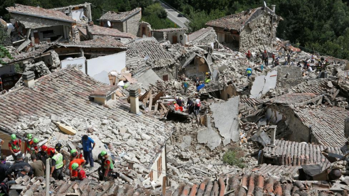 FILMUL UNEI CATASTROFE: Cutremurul din Italia a avut puterea a 1.200 de tone de TNT (VIDEO)