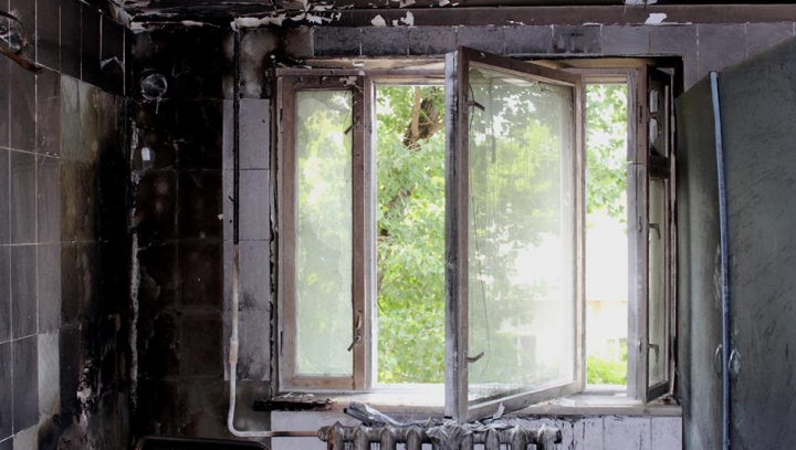 INCENDIU la Spitalul Clinic al Ministerului Sănătăţii: Mai mulţi pacienţi, evacuaţi (VIDEO)