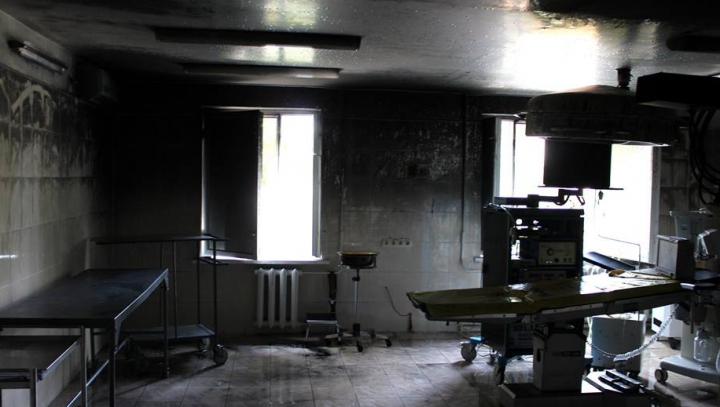 INCENDIU la Spitalul Clinic al Ministerului Sănătăţii: Mai mulţi pacienţi, evacuaţi (VIDEO)
